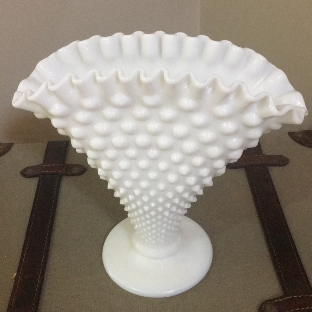 Milk Glass Fenton Hobnail Milk Glass Vase